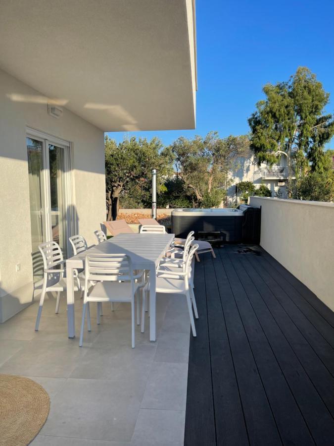 Soltysovka Apartments Rogoznica  Ngoại thất bức ảnh