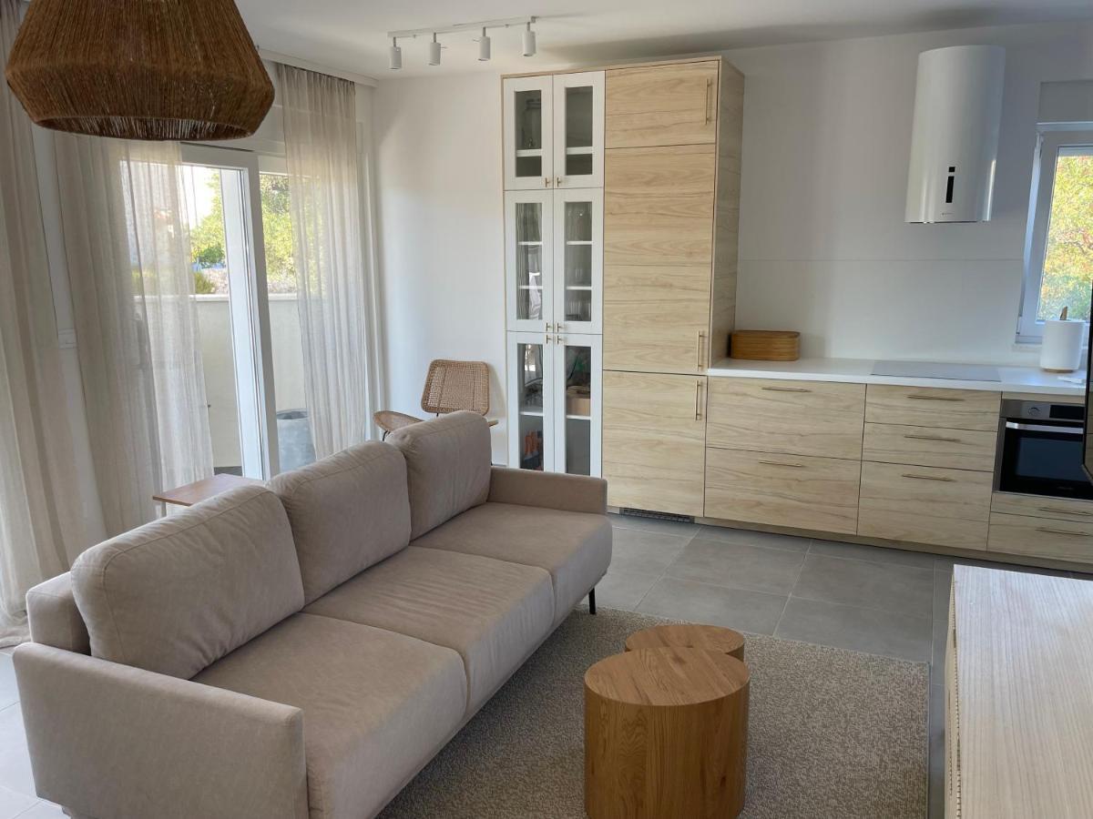 Soltysovka Apartments Rogoznica  Ngoại thất bức ảnh
