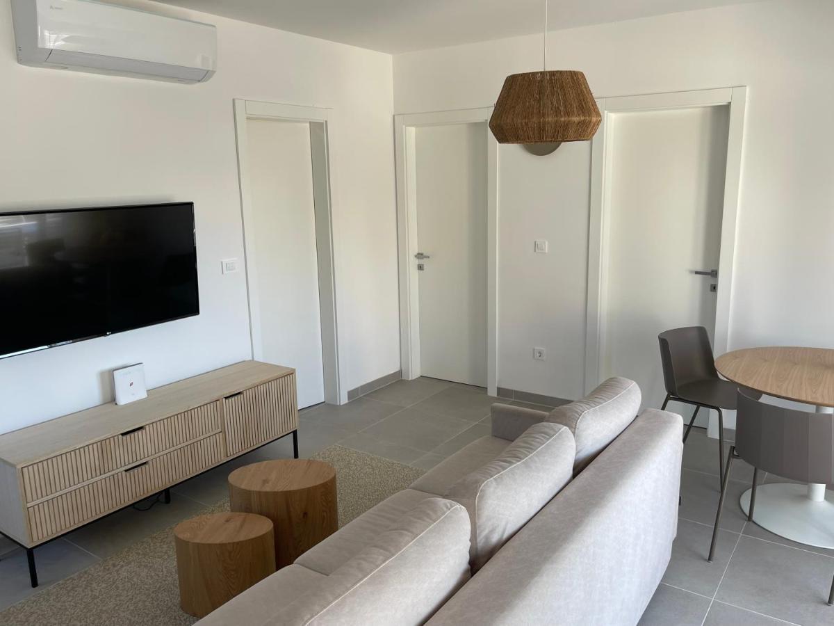 Soltysovka Apartments Rogoznica  Ngoại thất bức ảnh